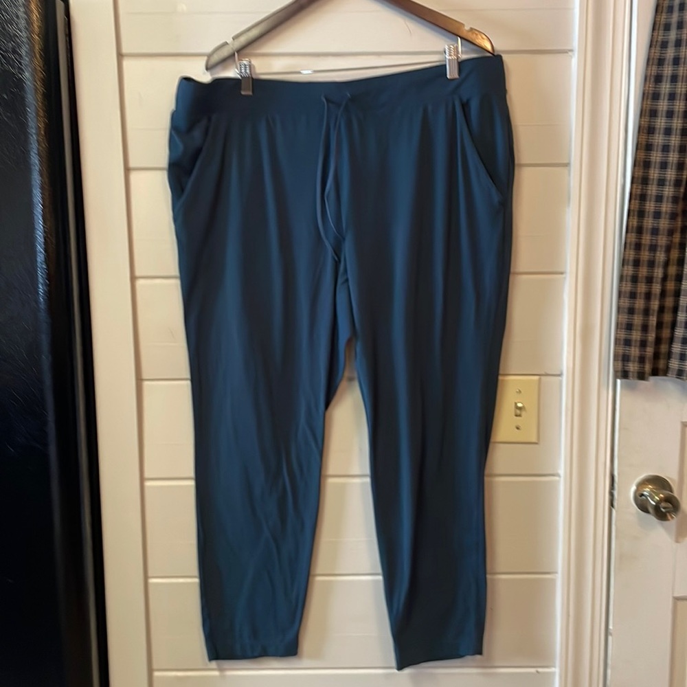 Athleta Blue Yoga Lounge Pants Size 1X.